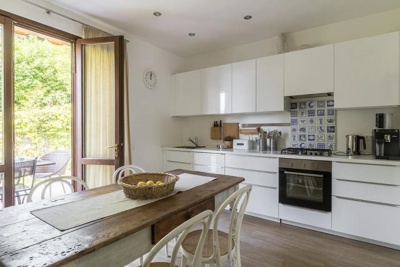 סאלו Villa Cuore By Garda Fewo 0*,  איטליה